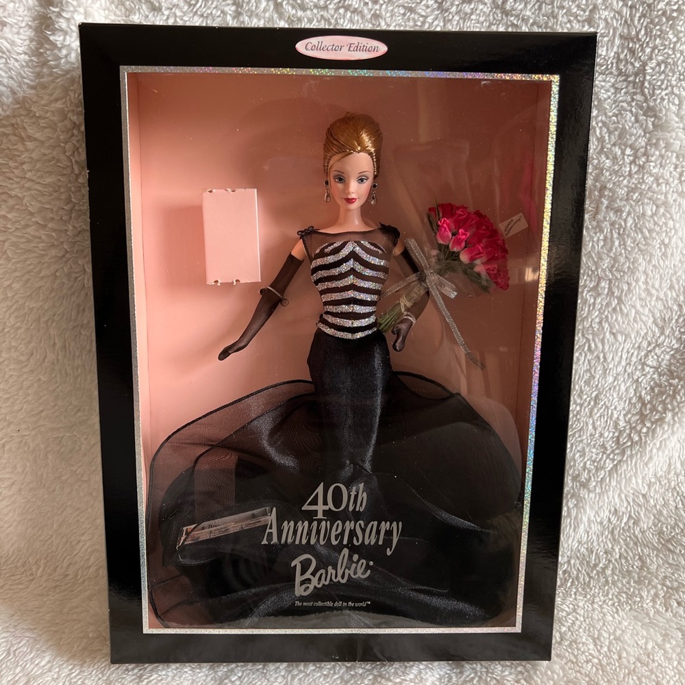 Barbie 40th Anniversary Collector Edition 1999 New in Box
